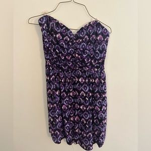 Sweetheart strapless dress with pockets